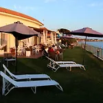 Sunset House Bed & Breakfast