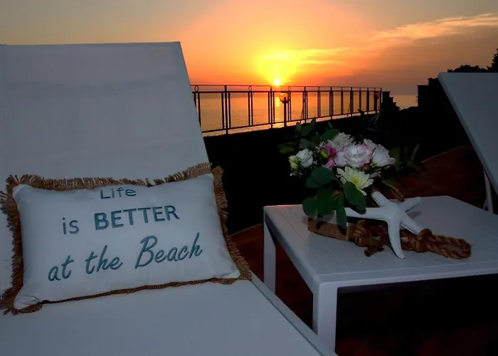 Sunset House Bed and Breakfast Άντζιο