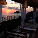 Sunset House