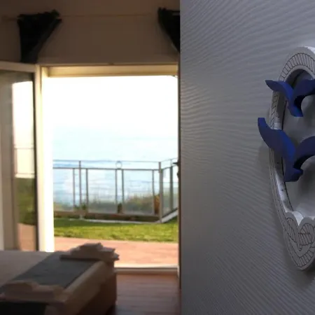 Sunset House 3*