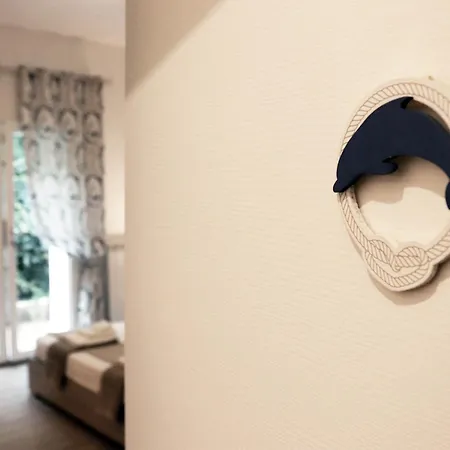Sunset House 3*